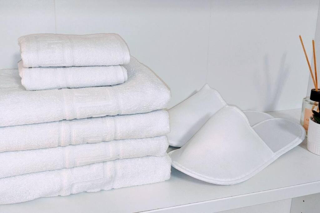 Cosy One Bedroom Flat With Free Parking & Wifi Cluj-Napoca Ngoại thất bức ảnh